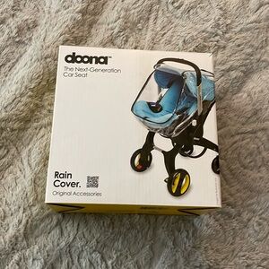 Doona stroller rain cover- only used it a couple of times